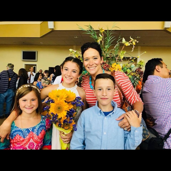 Meet your Posher, Kim - Picture 3 of 4